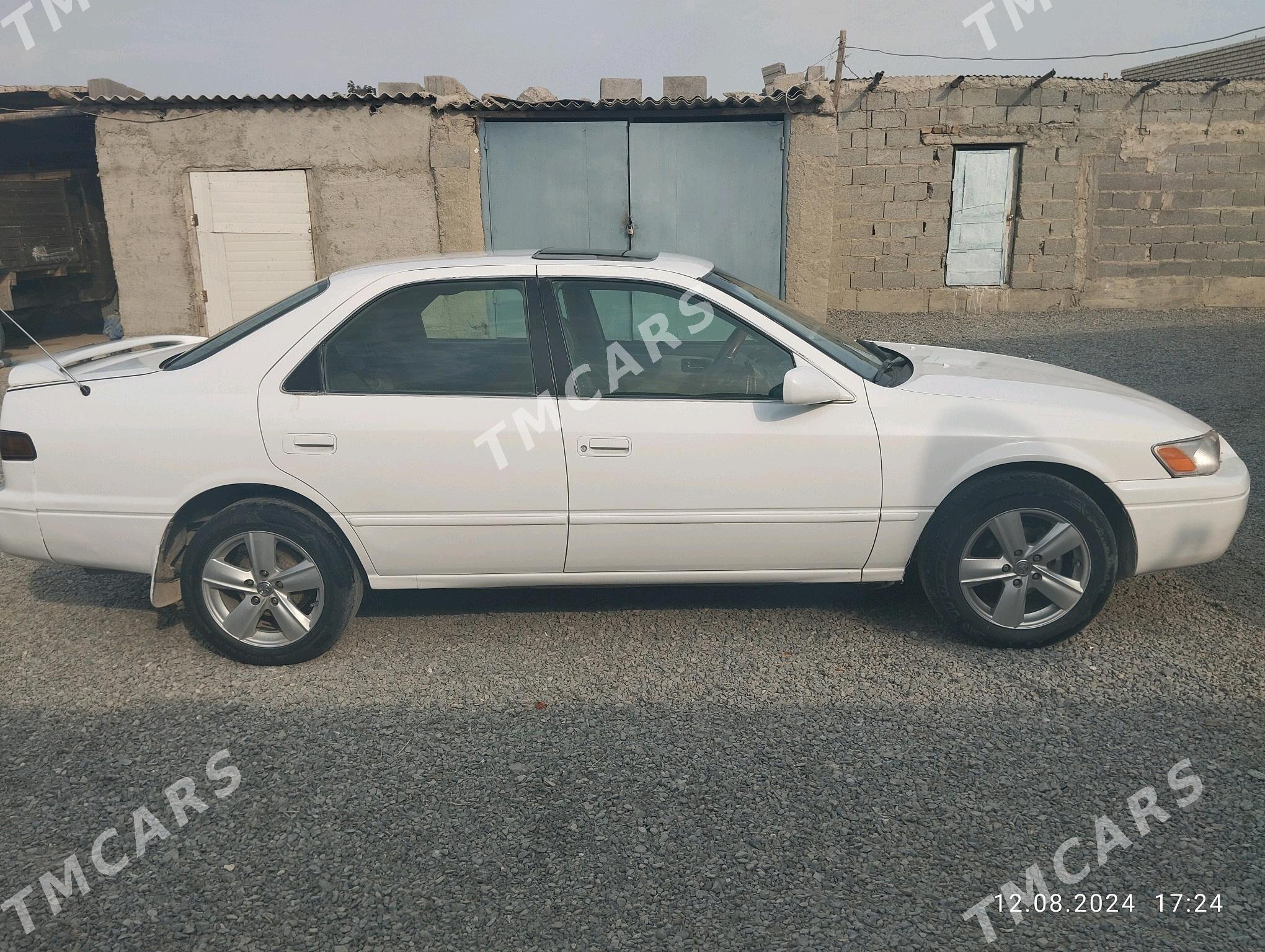 Toyota Camry 1998 - 90 000 TMT - Бахарден - img 2