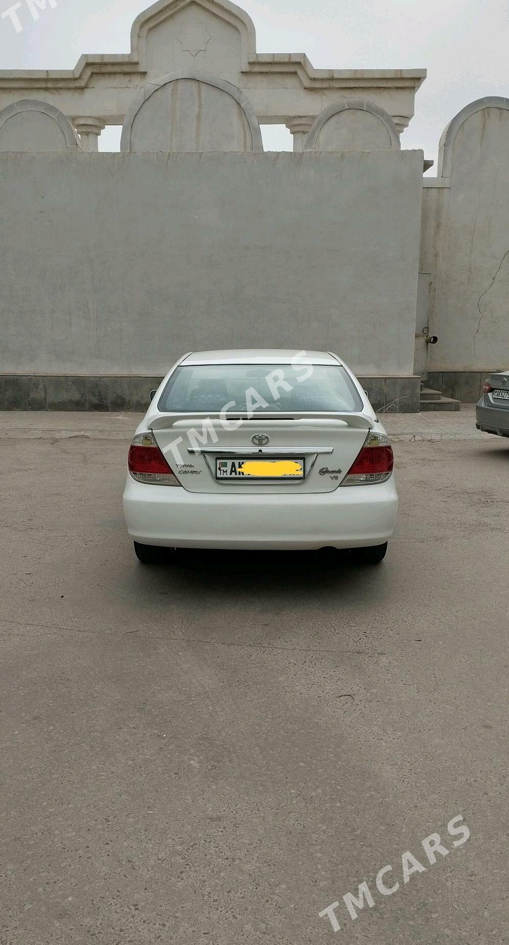 Toyota Camry 2002 - 140 000 TMT - Мургап - img 5