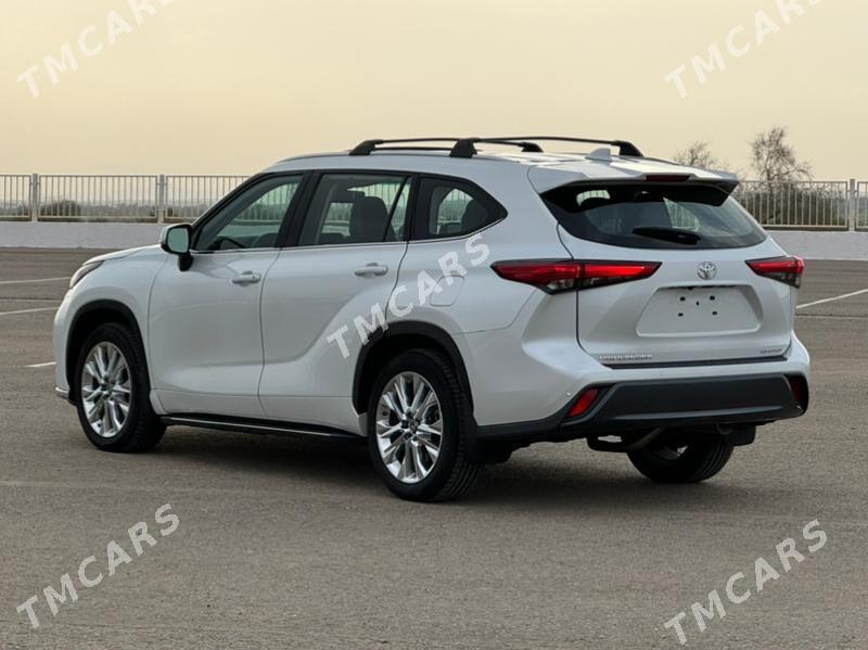 Toyota Highlander 2022 - 745 000 TMT - Ашхабад - img 4