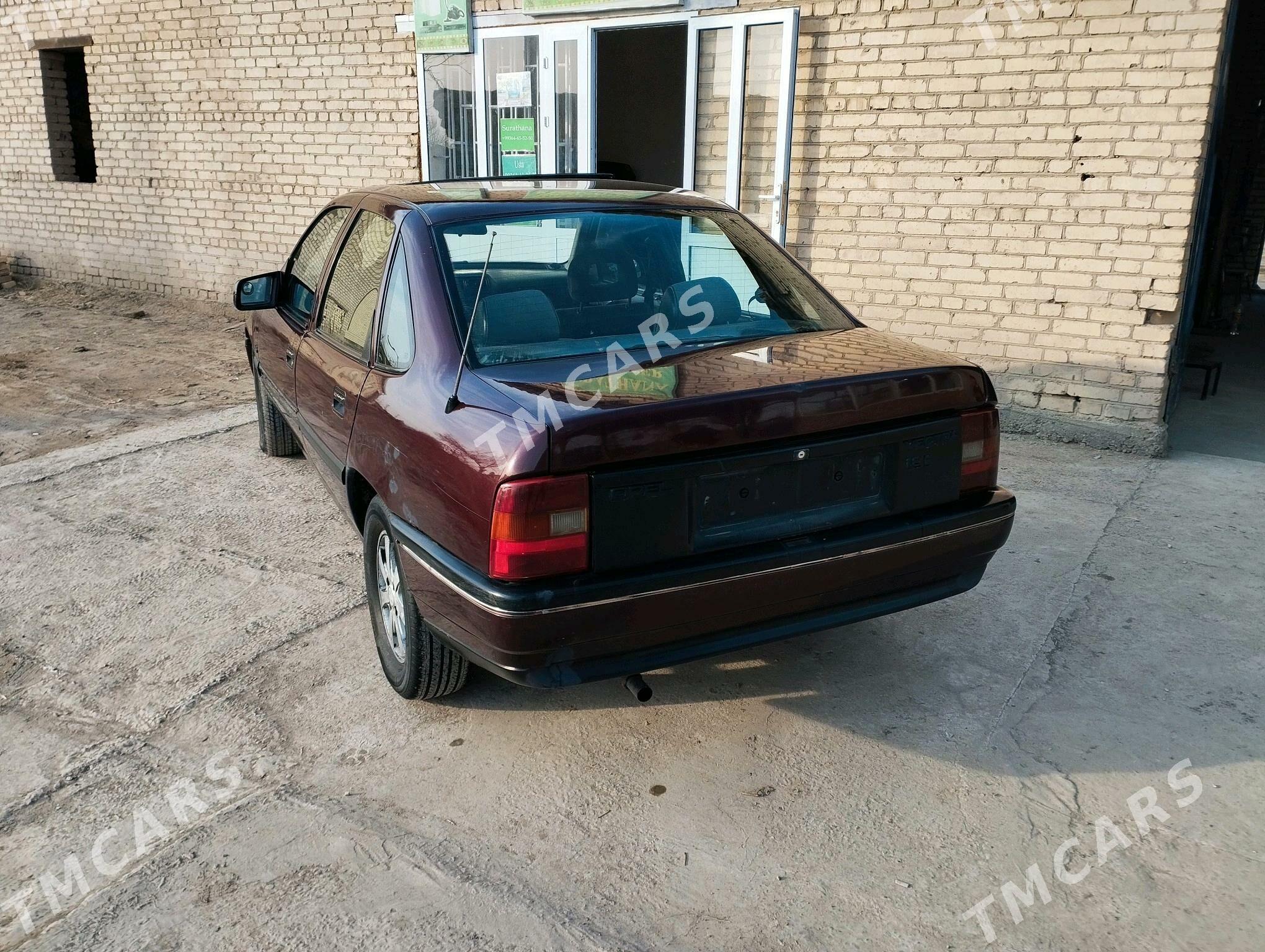 Opel Vectra 1992 - 28 000 TMT - Çärjew - img 10