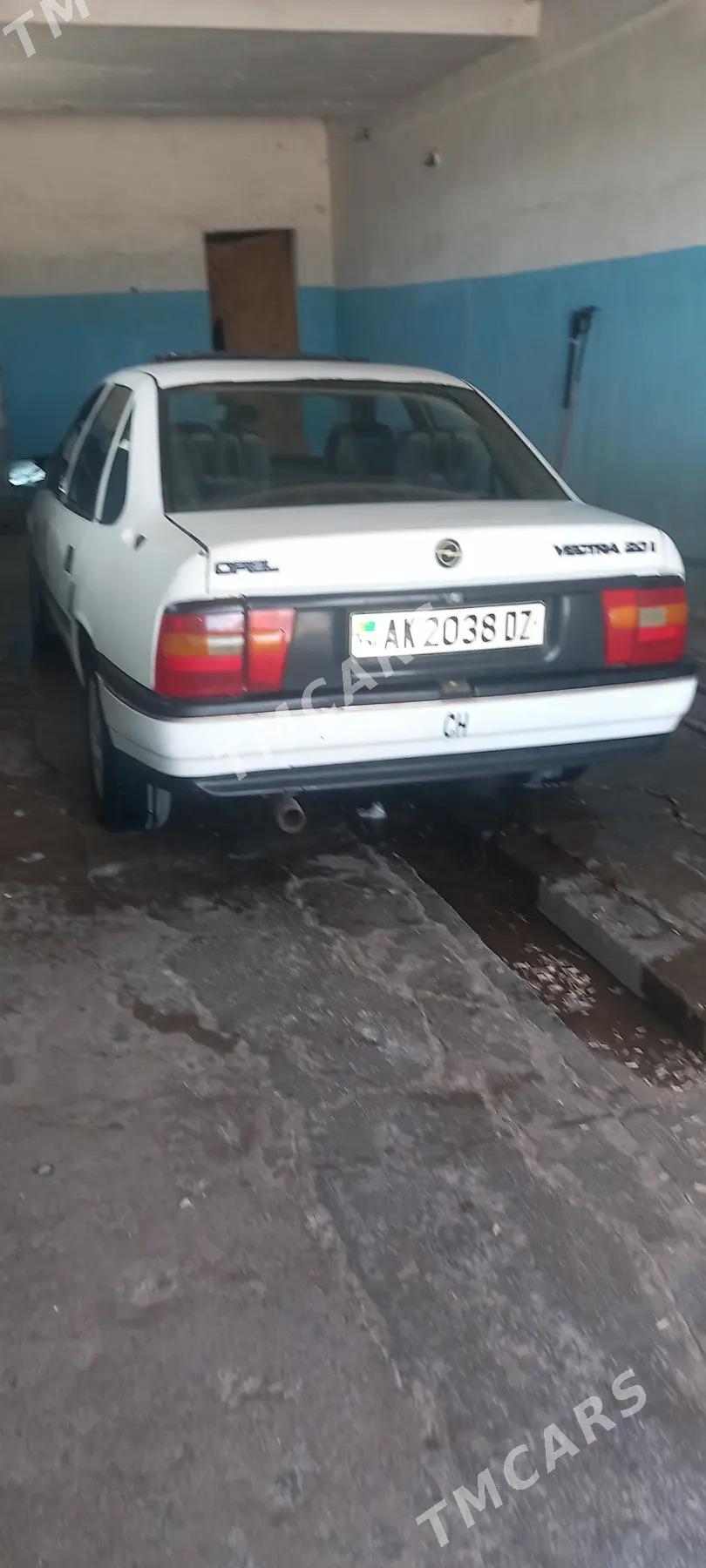 Opel Vectra 1989 - 18 000 TMT - Губадаг - img 5