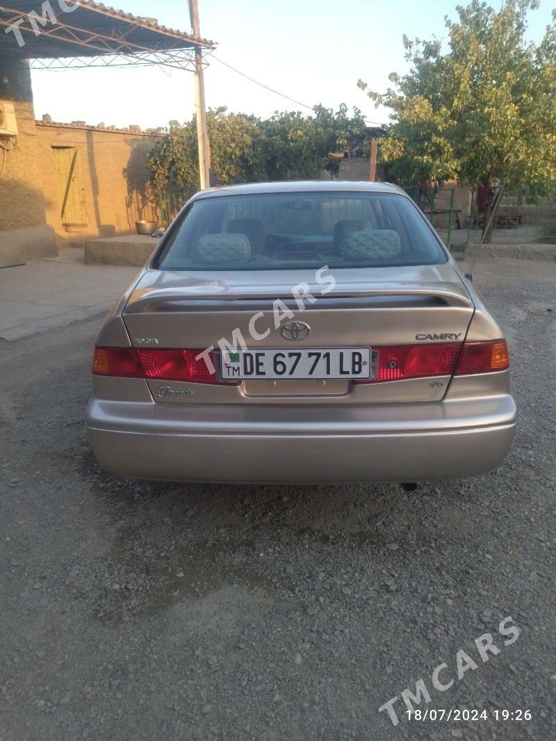 Toyota Camry 2000 - 109 000 TMT - Койтендаг - img 2