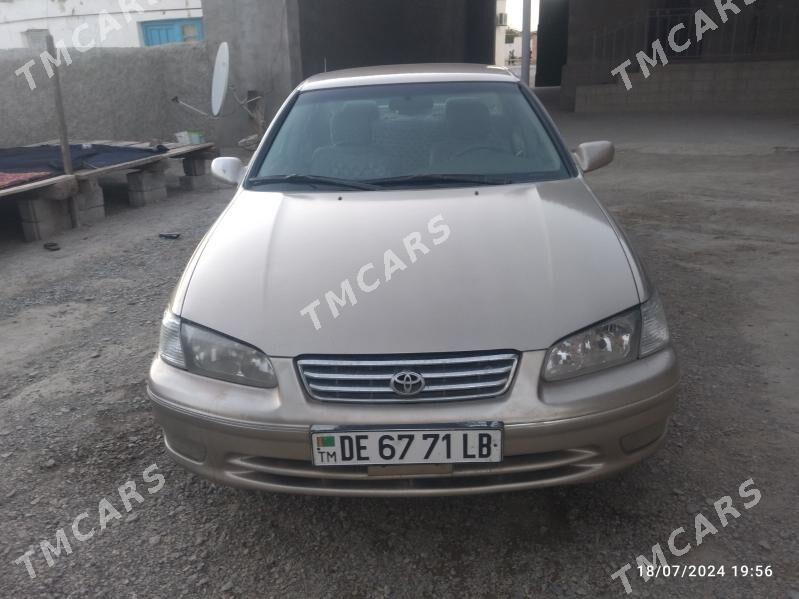 Toyota Camry 2000 - 109 000 TMT - Койтендаг - img 4