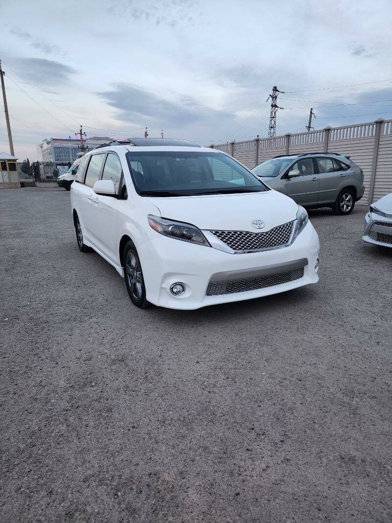 Toyota Sienna 2017 - 410 000 TMT - Мары - img 2