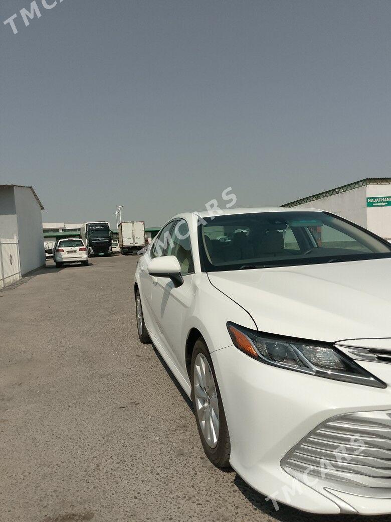 Toyota Camry 2019 - 265 000 TMT - Aşgabat - img 4