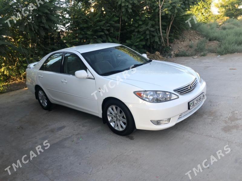 Toyota Camry 2005 - 140 000 TMT - Dänew - img 4