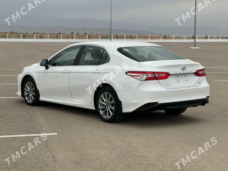 Toyota Camry 2018 - 325 000 TMT - Aşgabat - img 6