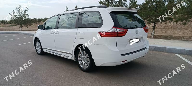 Toyota Sienna 2015 - 320 000 TMT - Ашхабад - img 5