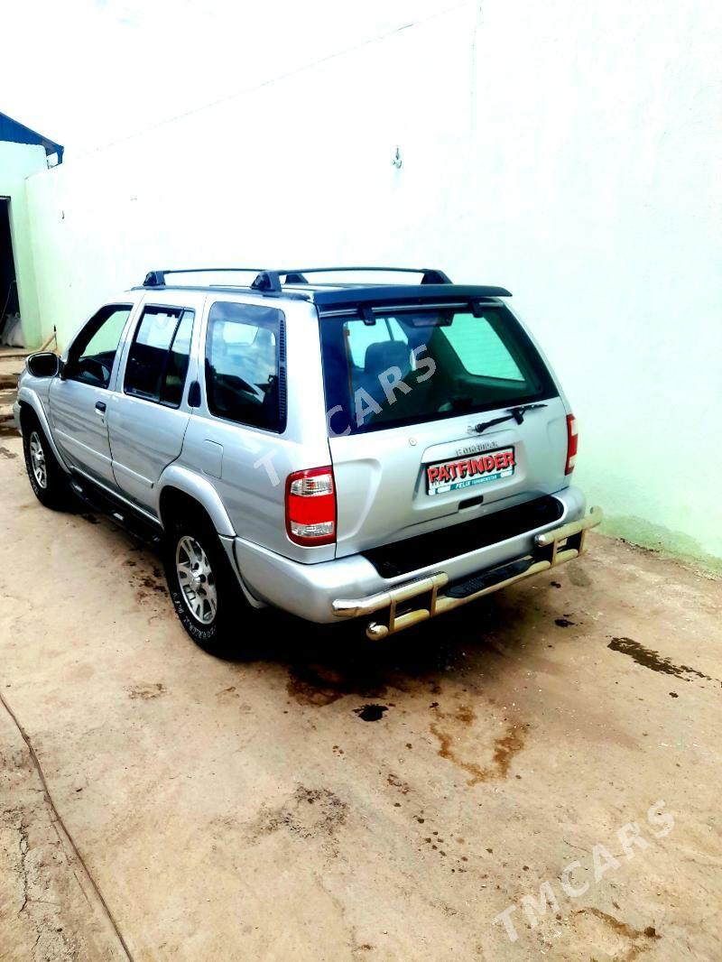 Nissan Pathfinder 2001 - 125 000 TMT - Дашогуз - img 2