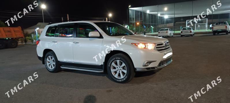 Toyota Highlander 2011 - 290 000 TMT - Гёкдепе - img 3