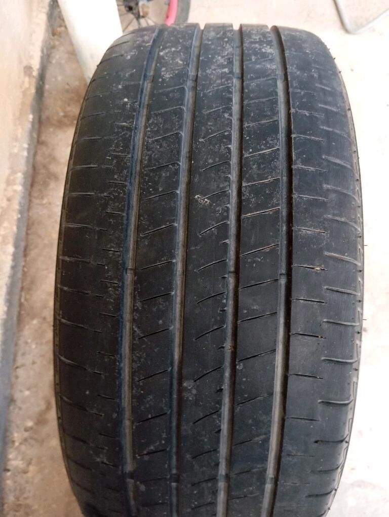 Bridgestone 235/45R18 200 TMT - Bedew - img 2