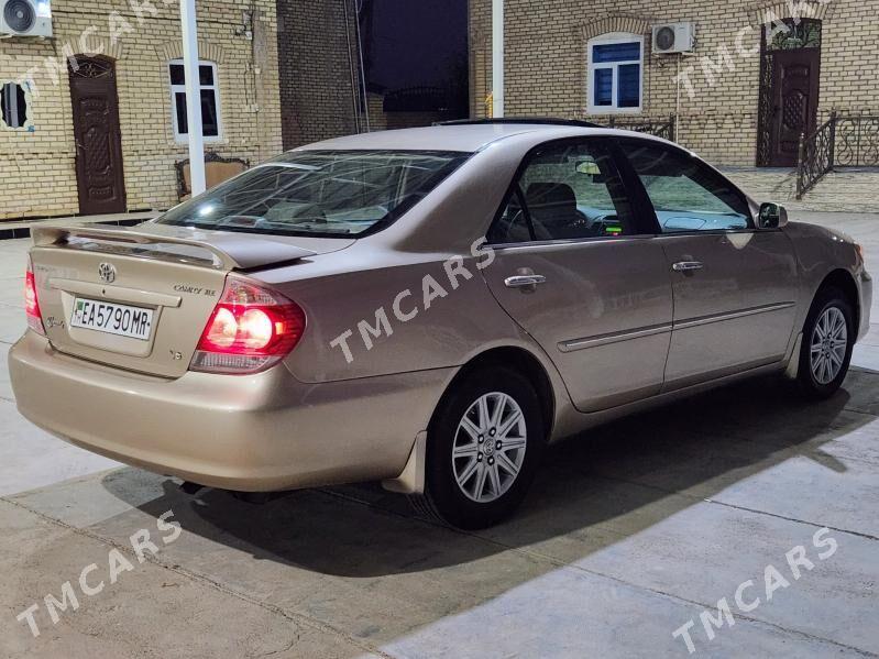 Toyota Camry 2003 - 135 000 TMT - Байрамали - img 3