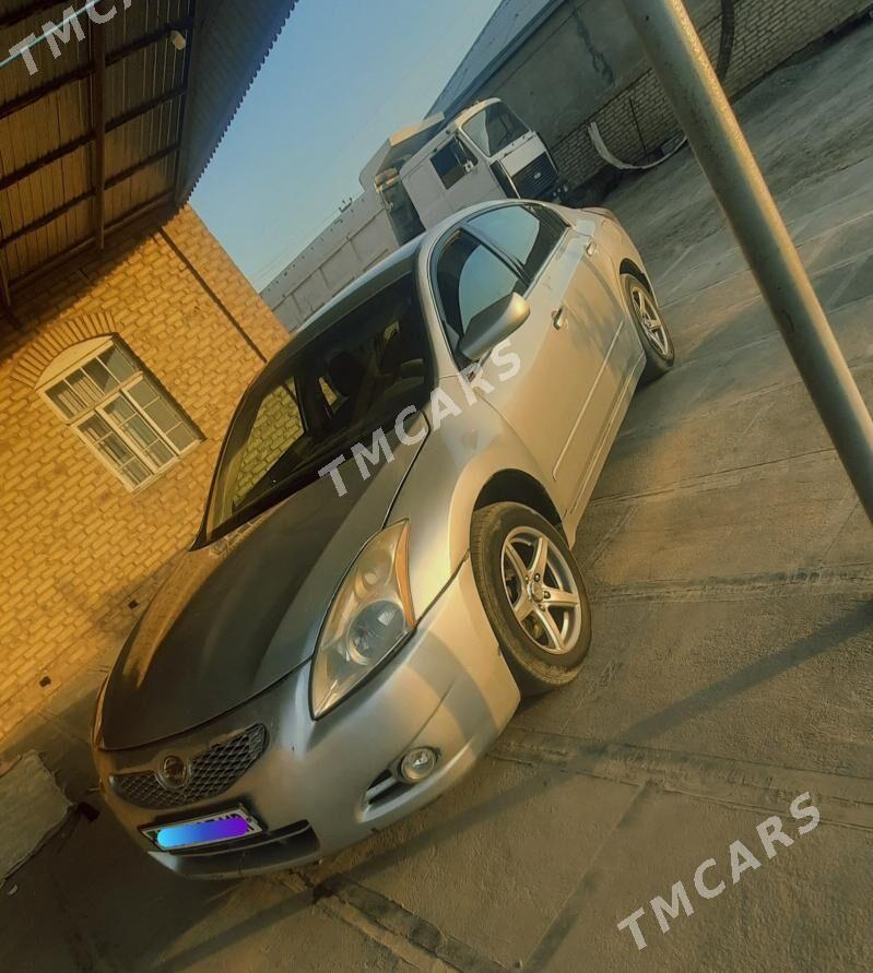 Nissan Altima 2012 - 79 000 TMT - Мары - img 3