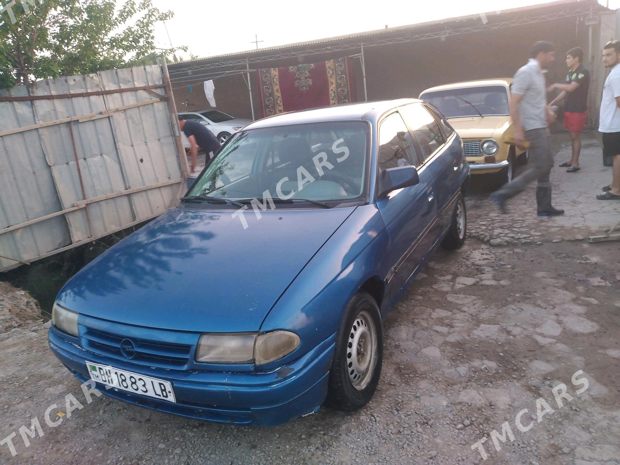 Opel Astra 1992 - 15 000 TMT - Farap - img 3