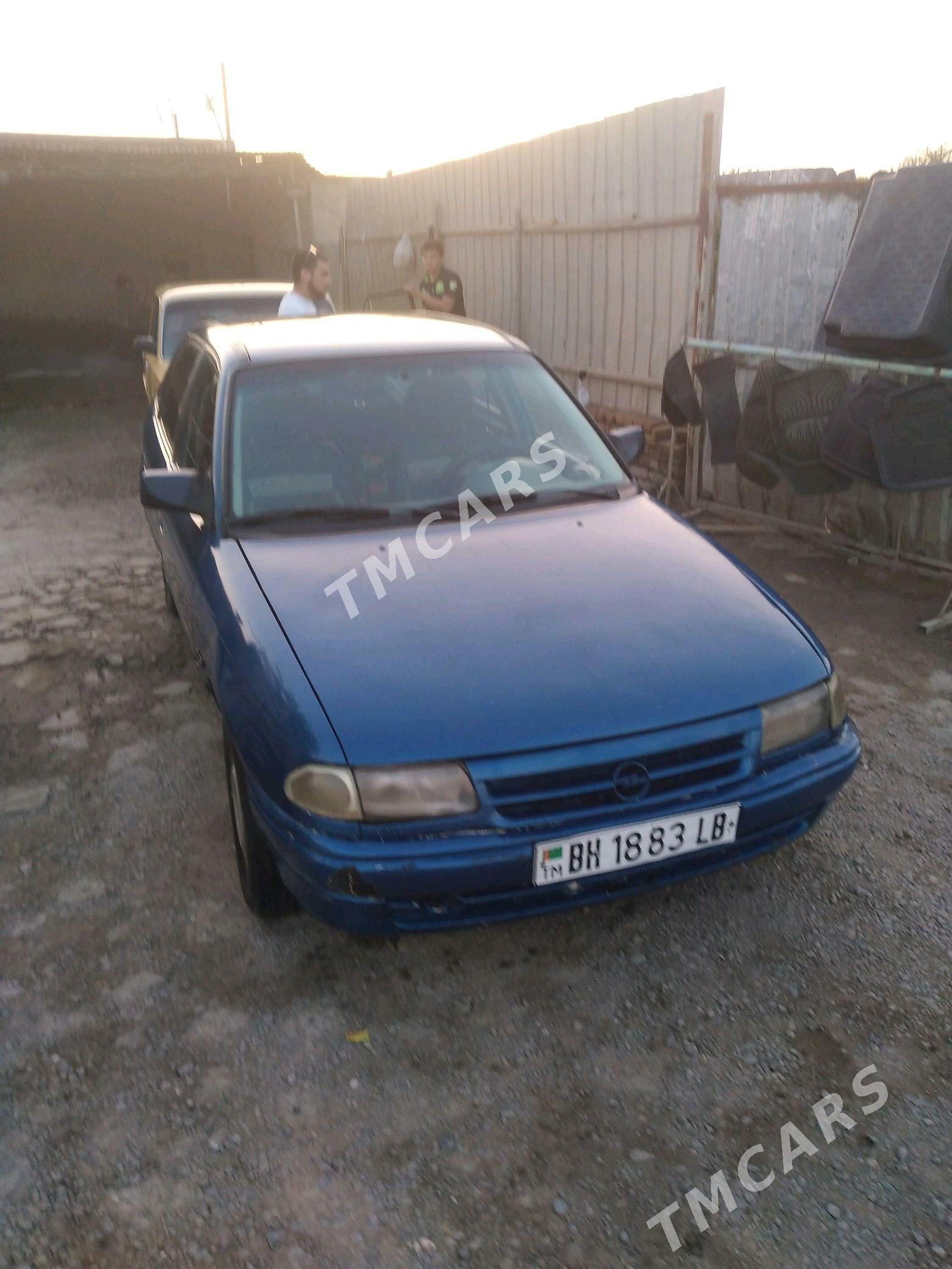 Opel Astra 1992 - 15 000 TMT - Фарап - img 2