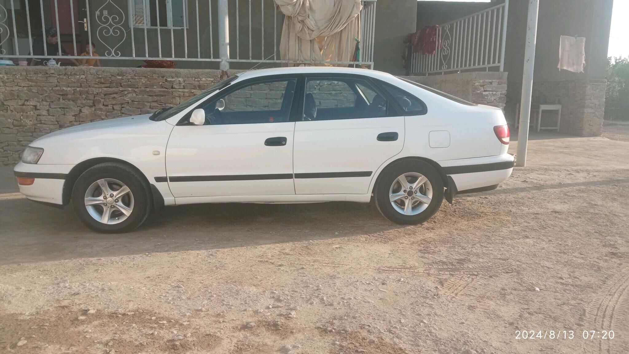 Toyota Carina 1992 - 63 000 TMT - Köýtendag - img 4