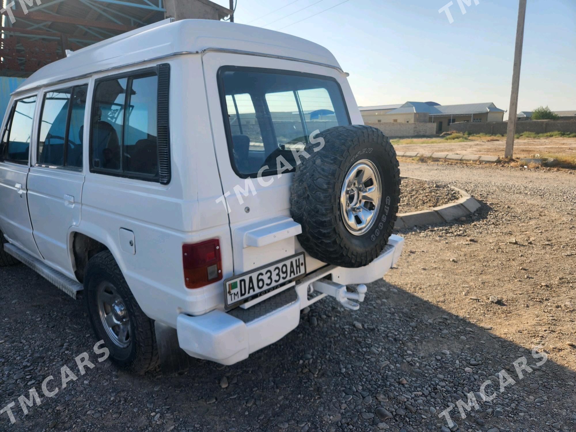 Mitsubishi Montero 1995 - 400 000 TMT - Серахс - img 4