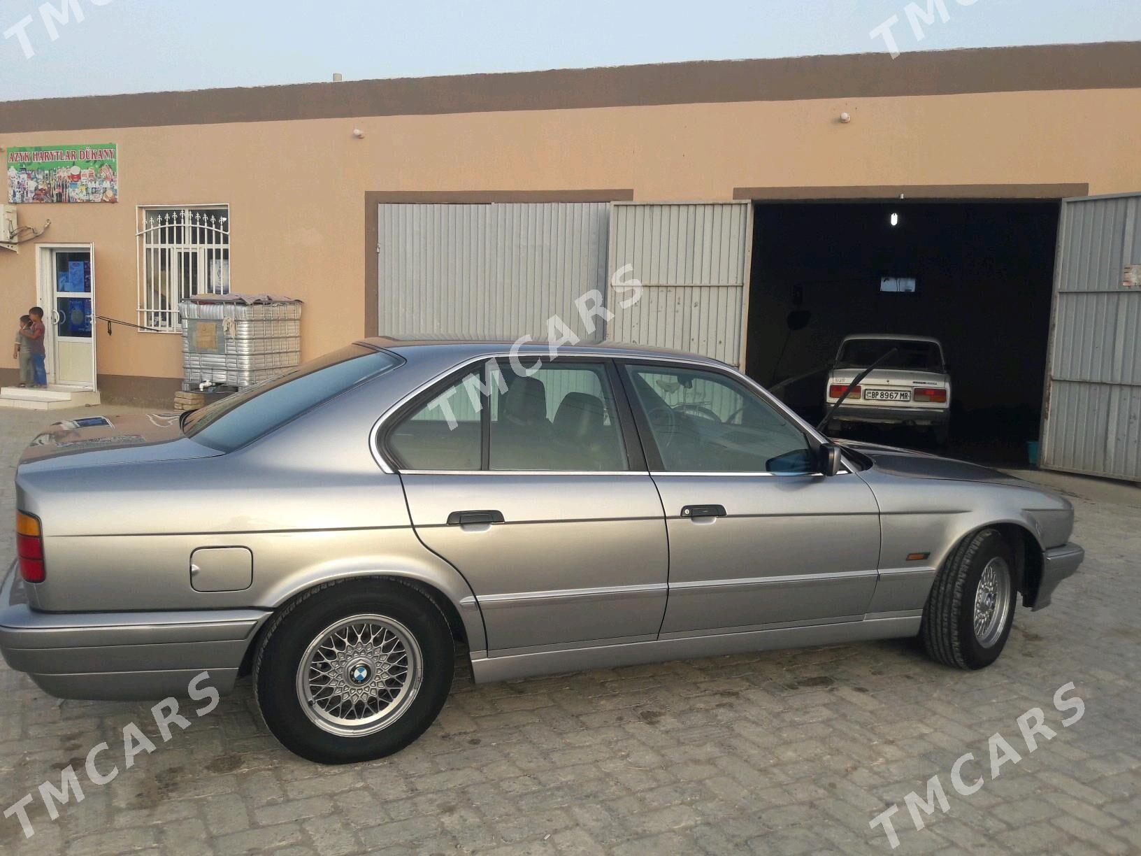 BMW 525 1991 - 70 000 TMT - Mary - img 9