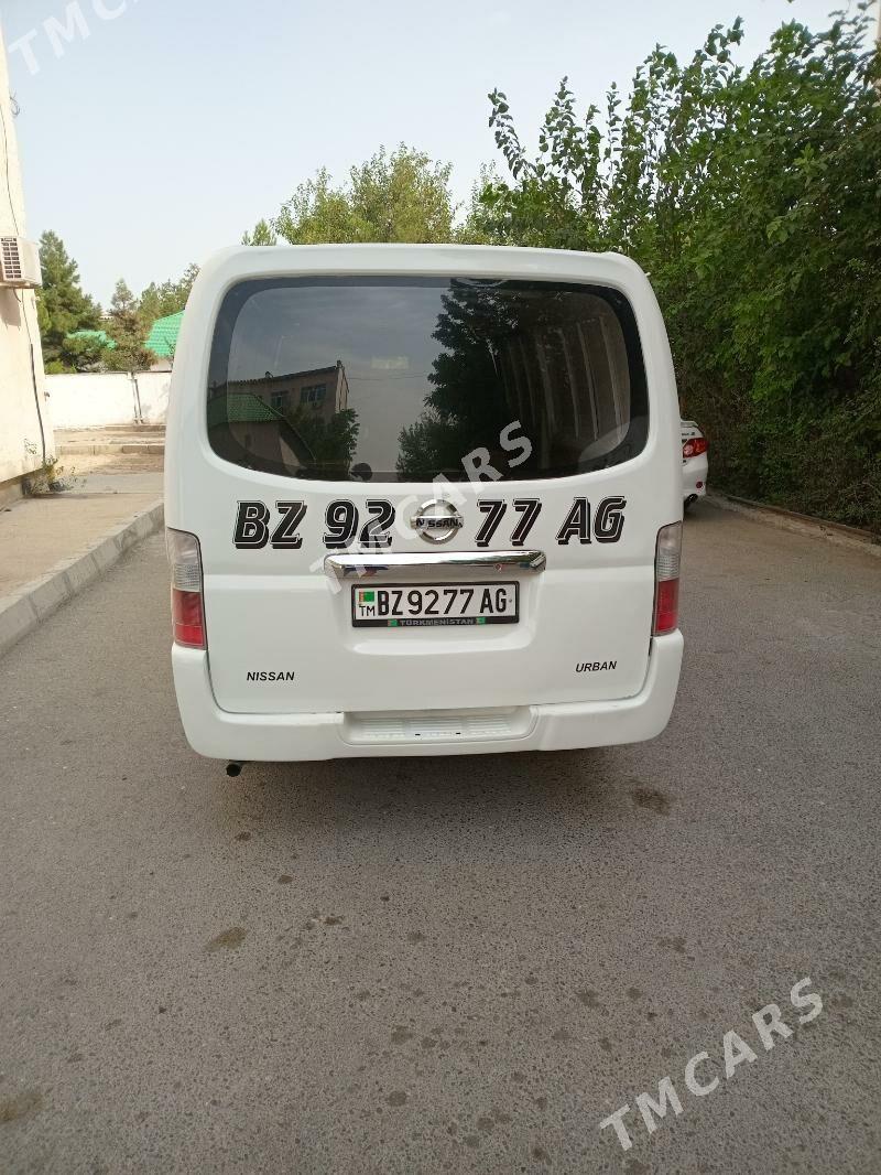 Nissan Urvan 2008 - 140 000 TMT - Ашхабад - img 5