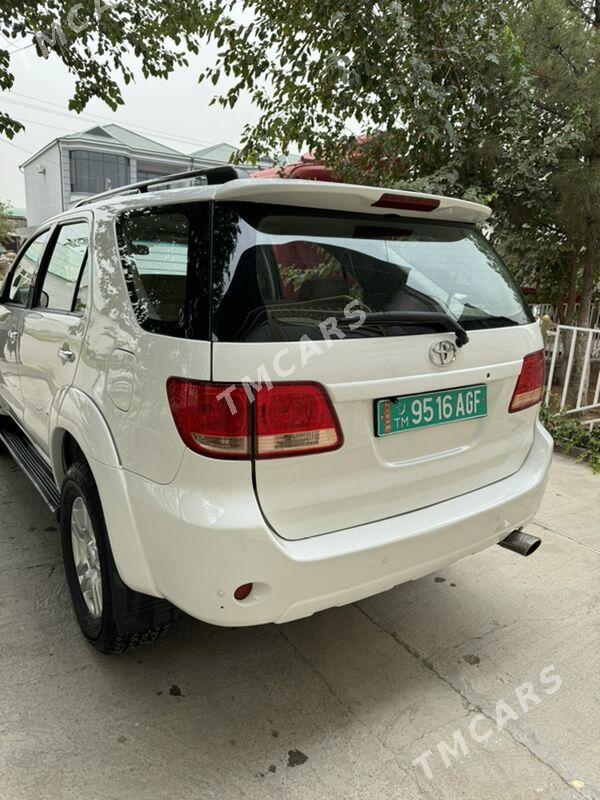 Toyota Fortuner 2007 - 220 000 TMT - Aşgabat - img 2