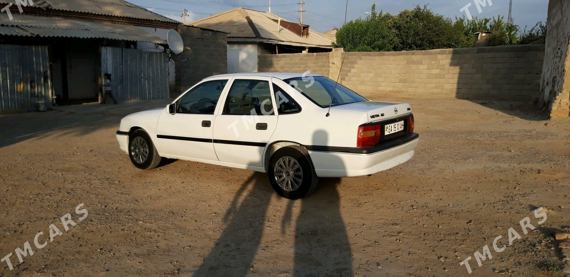 Opel Vectra 1995 - 36 000 TMT - Бахарден - img 6