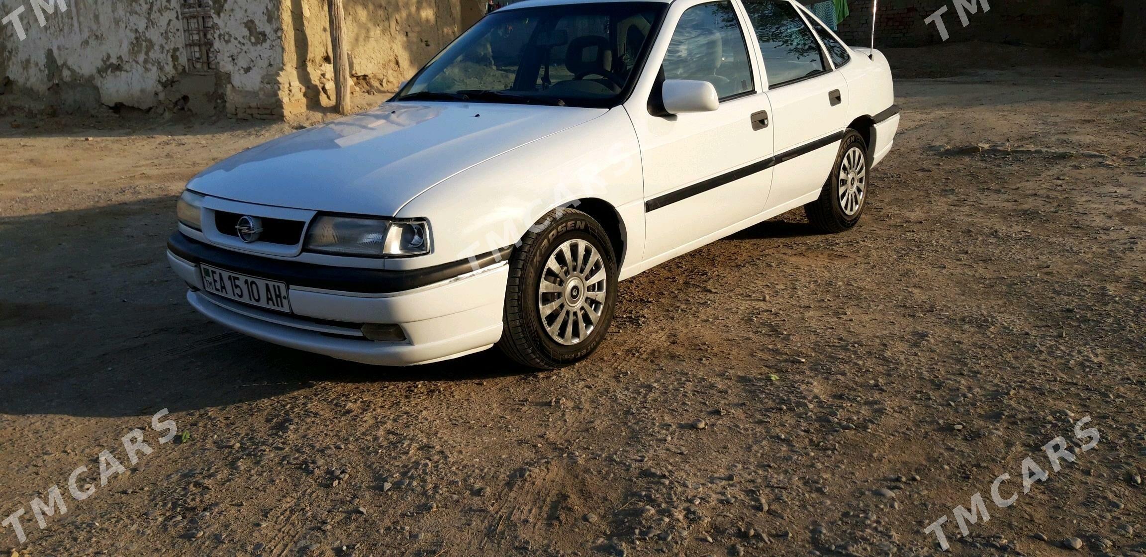 Opel Vectra 1995 - 36 000 TMT - Бахарден - img 7