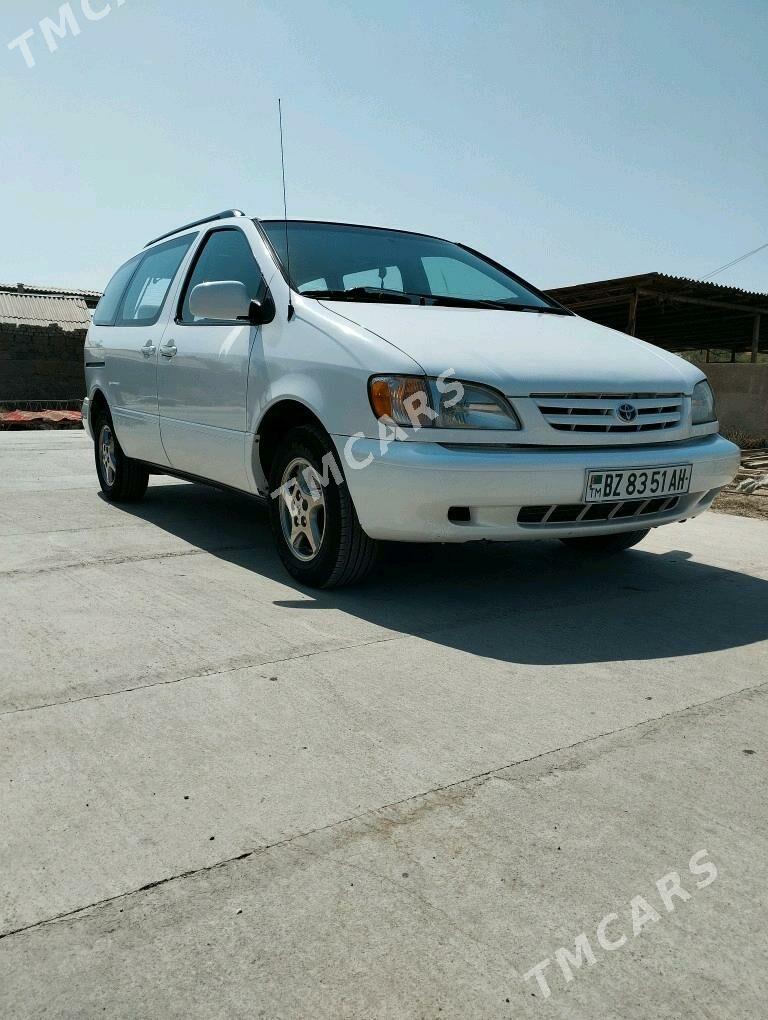 Toyota Sienna 2000 - 140 000 TMT - Aşgabat - img 2