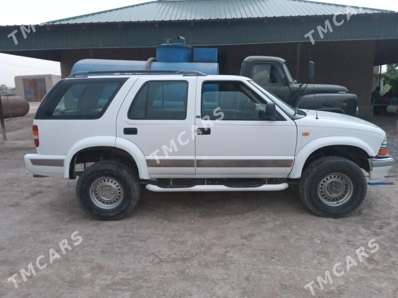 Chevrolet Blazer 1998 - 50 000 TMT - етр. Туркменбаши - img 2