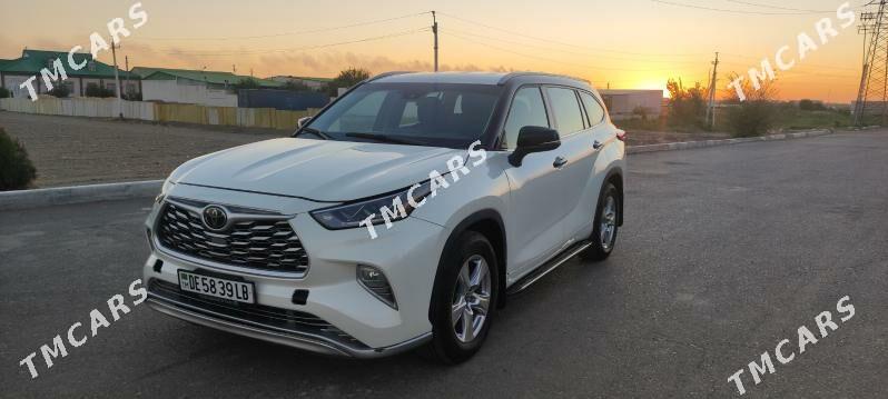 Toyota Highlander 2020 - 480 000 TMT - Türkmenabat - img 2