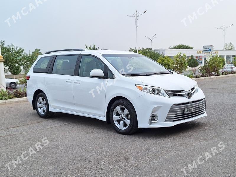 Toyota Sienna 2020 - 390 000 TMT - Aşgabat - img 3