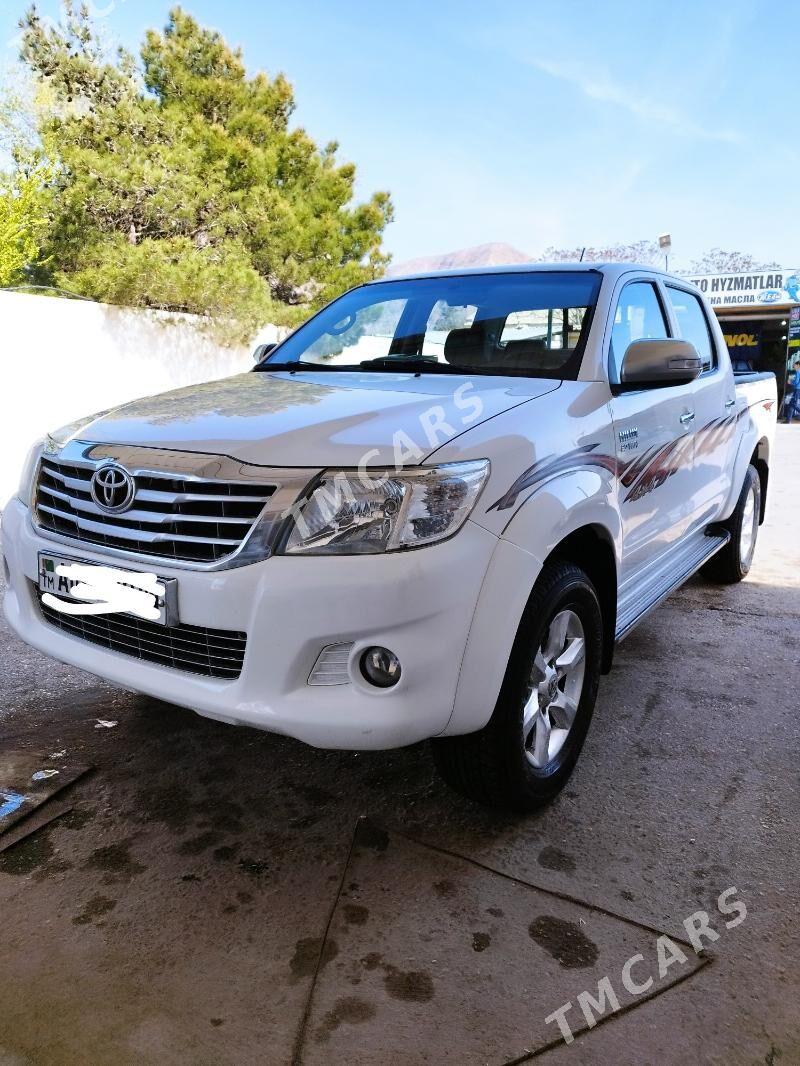 Toyota Hilux 2013 - 400 000 TMT - Balkanabat - img 5