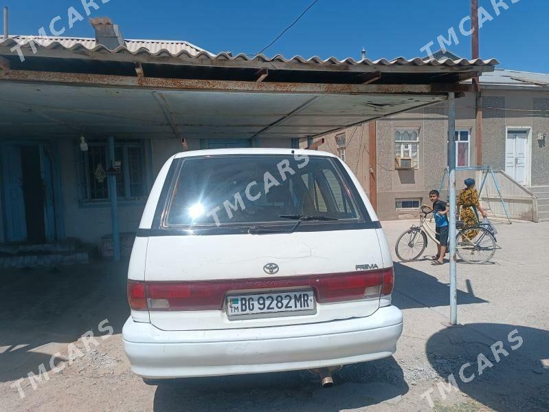 Toyota Previa 1997 - 55 000 TMT - Мары - img 4