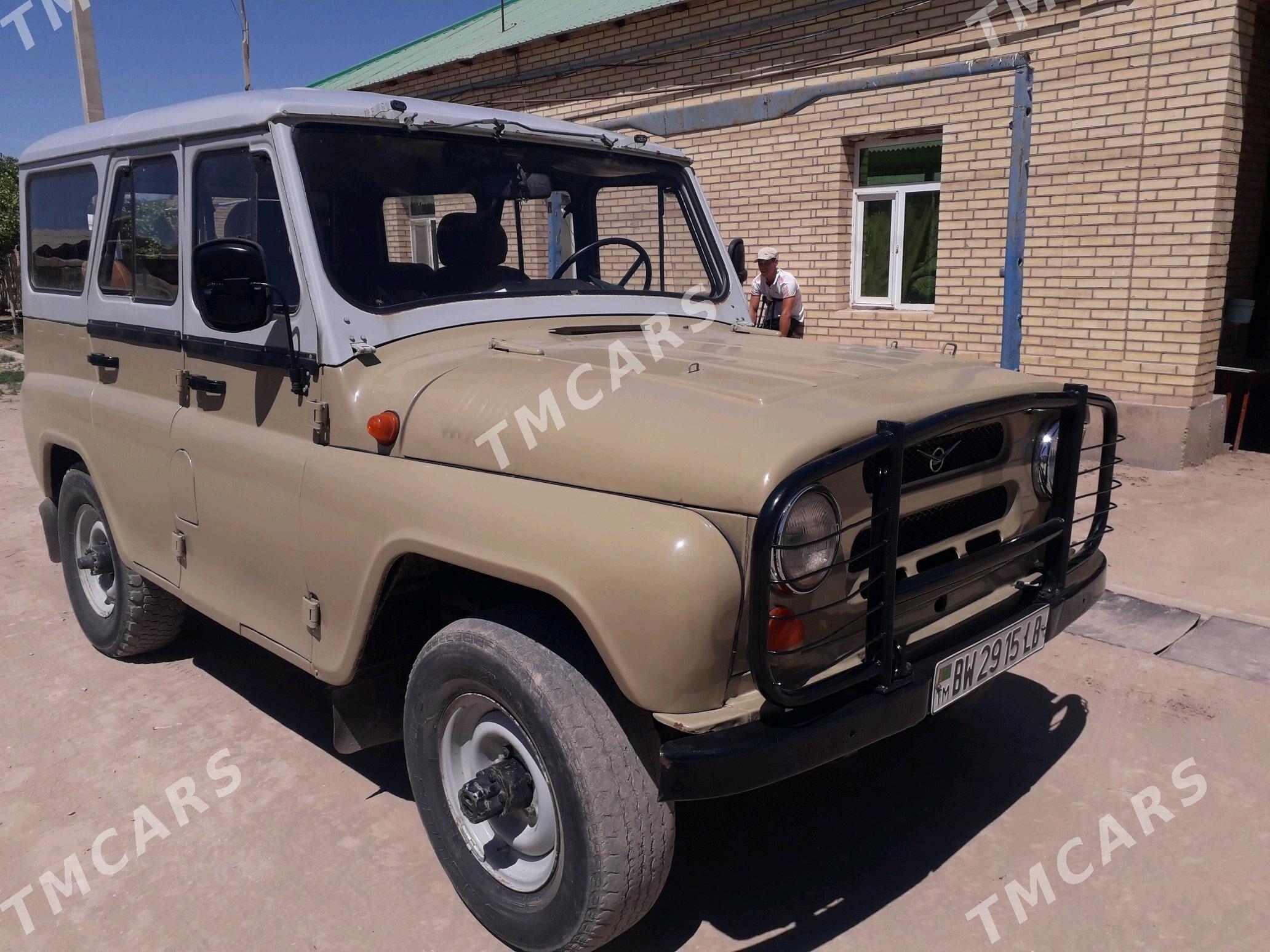 UAZ 469 1998 - 60 000 TMT - Farap - img 4