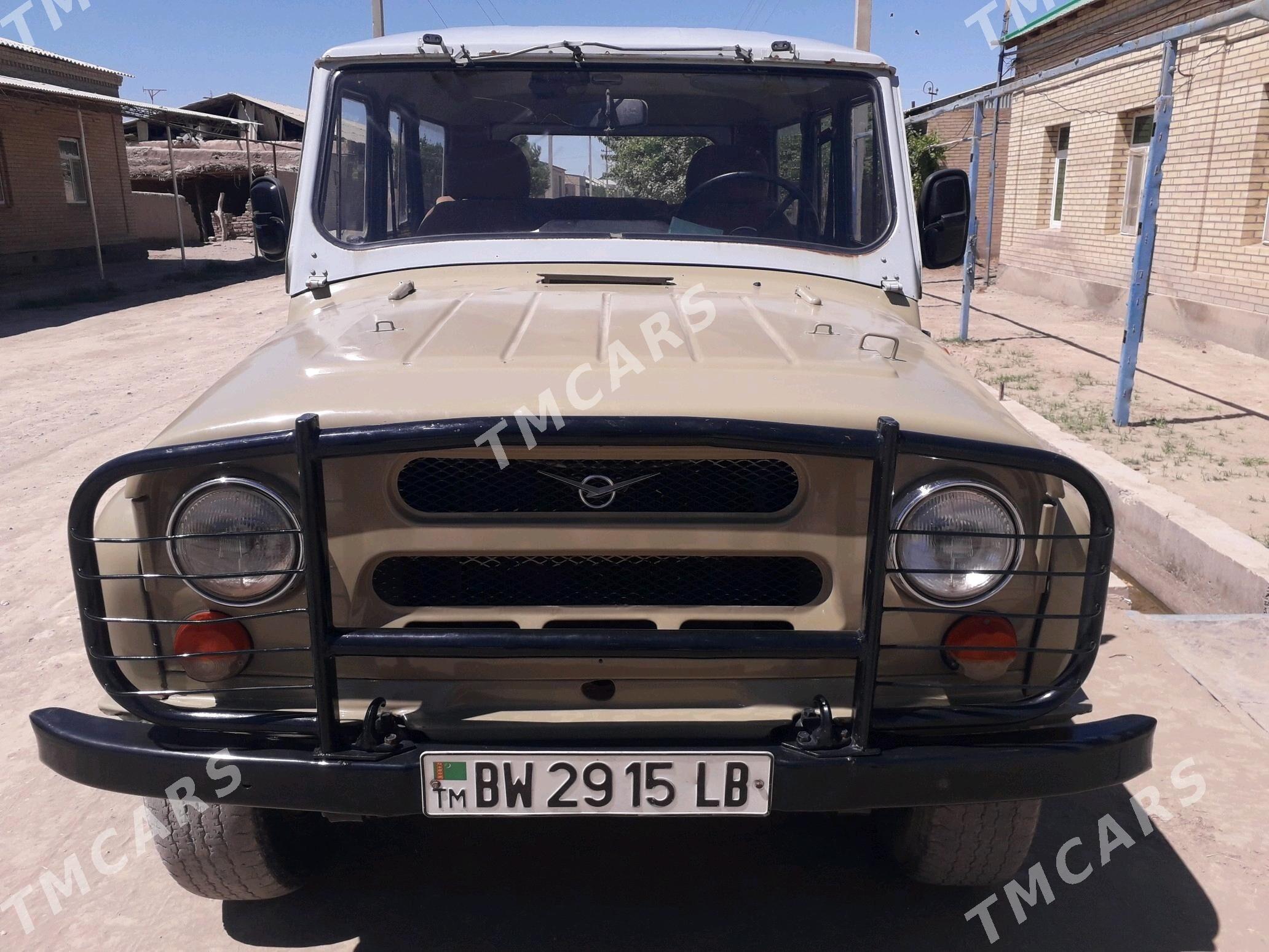 UAZ 469 1998 - 60 000 TMT - Farap - img 5