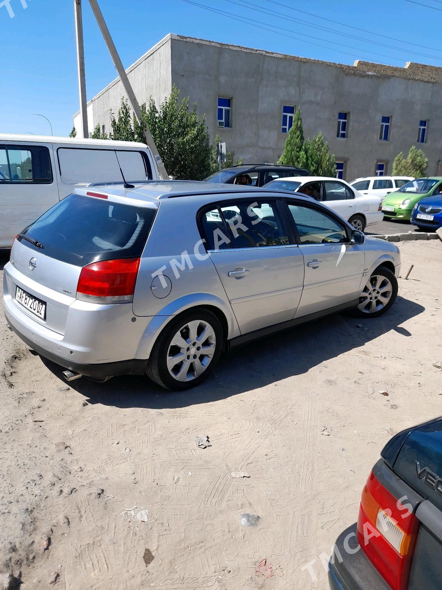 Opel Signum 2003 - 70 000 TMT - Дашогуз - img 3