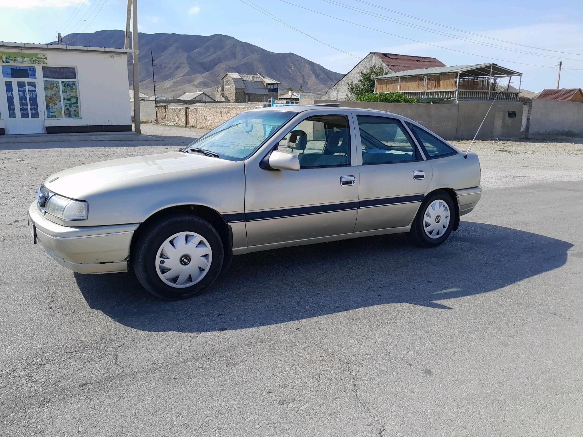 Opel Vectra 1990 - 36 000 TMT - Балканабат - img 3