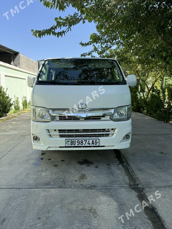 Toyota Hiace 2012 - 295 000 TMT - Ашхабад - img 2