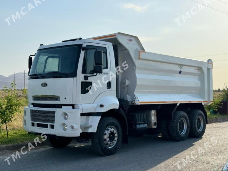 Ford Cargo 3535D 2015 - 800 000 TMT - Aşgabat - img 3