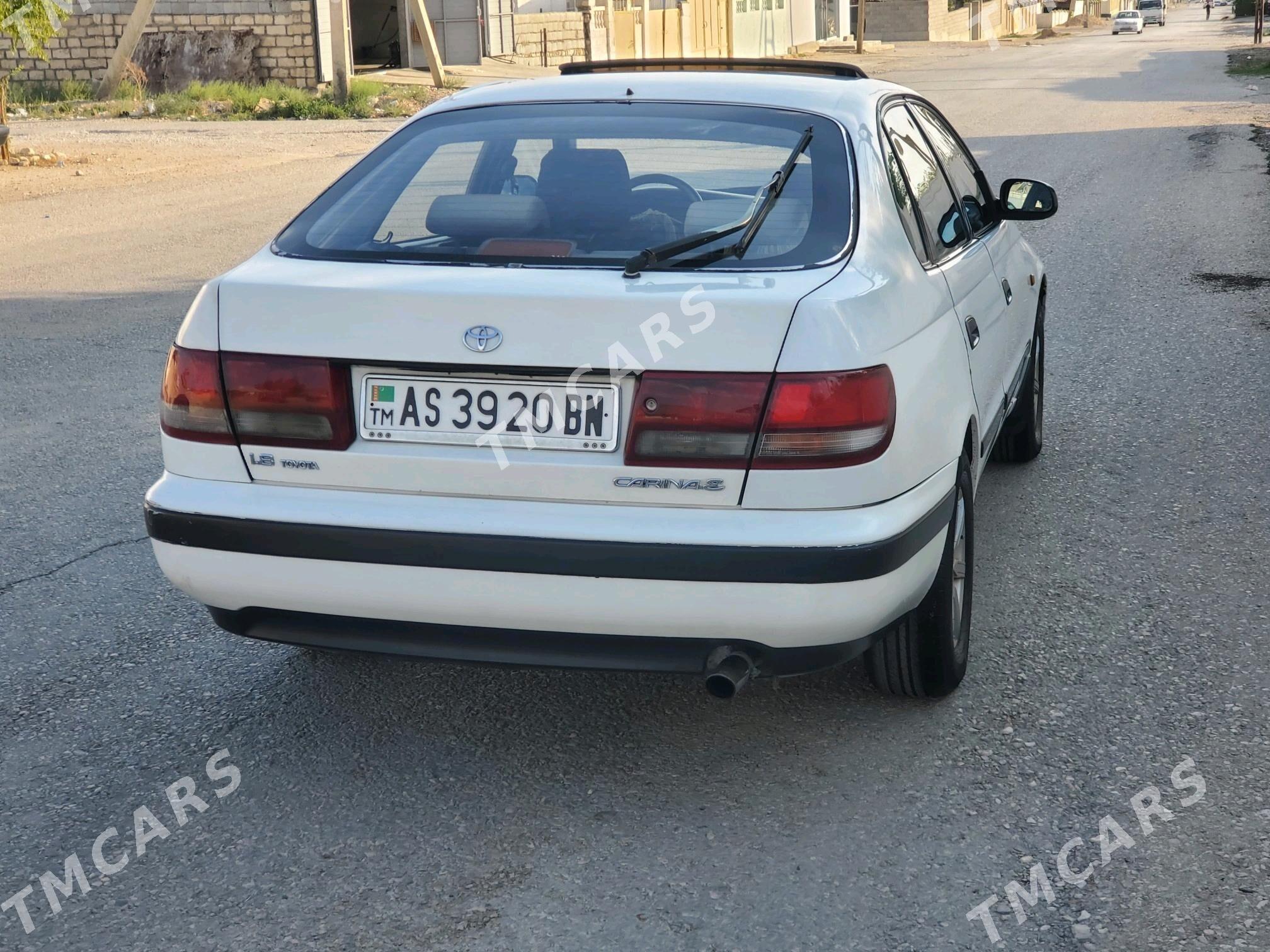 Toyota Carina 1994 - 75 000 TMT - Balkanabat - img 3