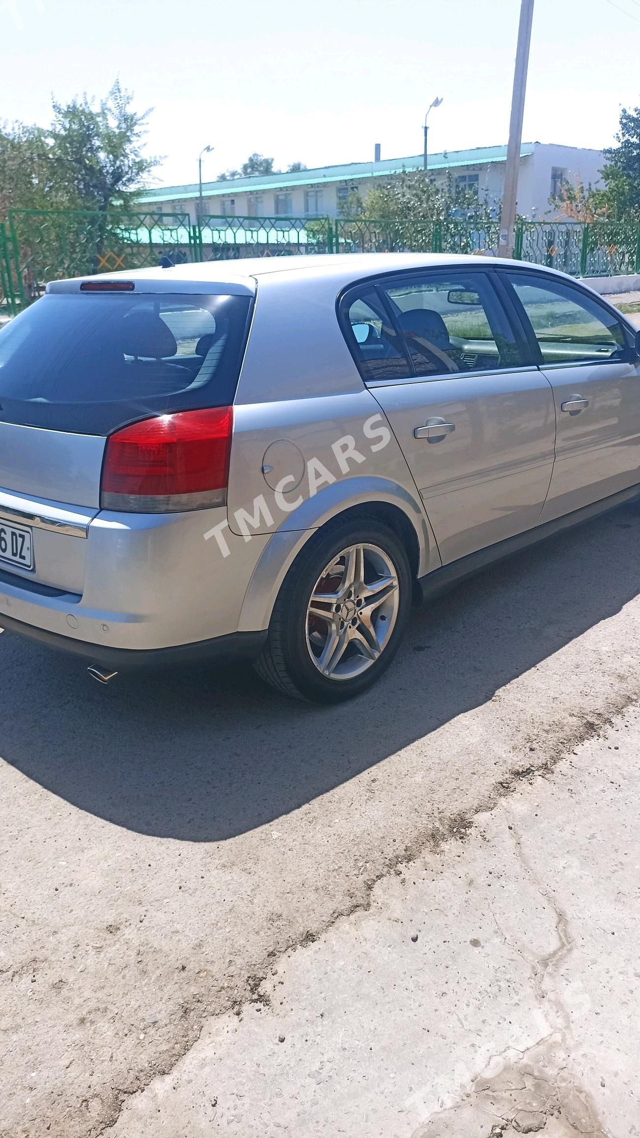 Opel Signum 2004 - 100 000 TMT - Дашогуз - img 3