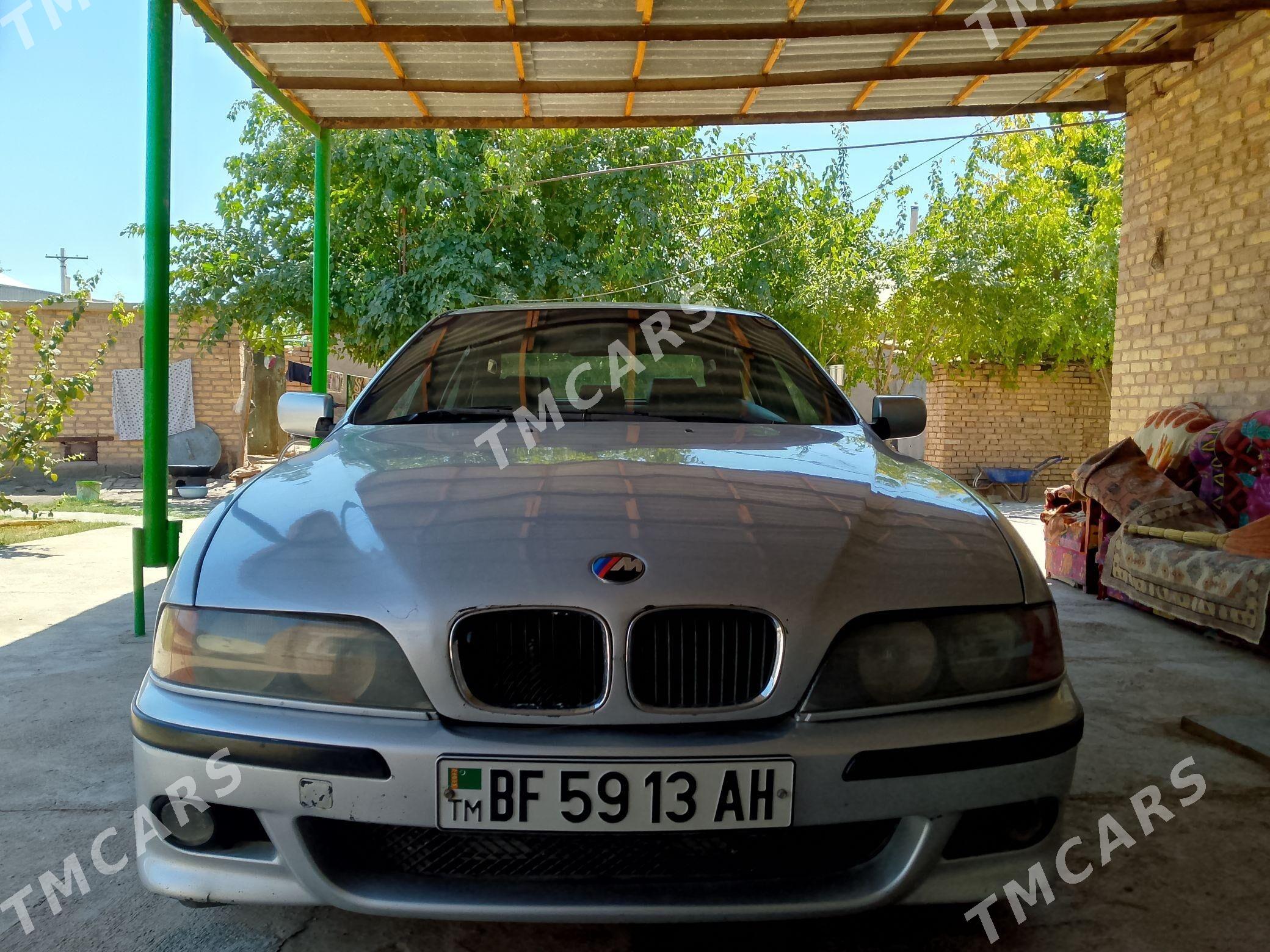 BMW 528 1998 - 67 000 TMT - Бабадайхан - img 3