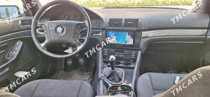 BMW E39 1999 - 83 000 TMT - Mary - img 3