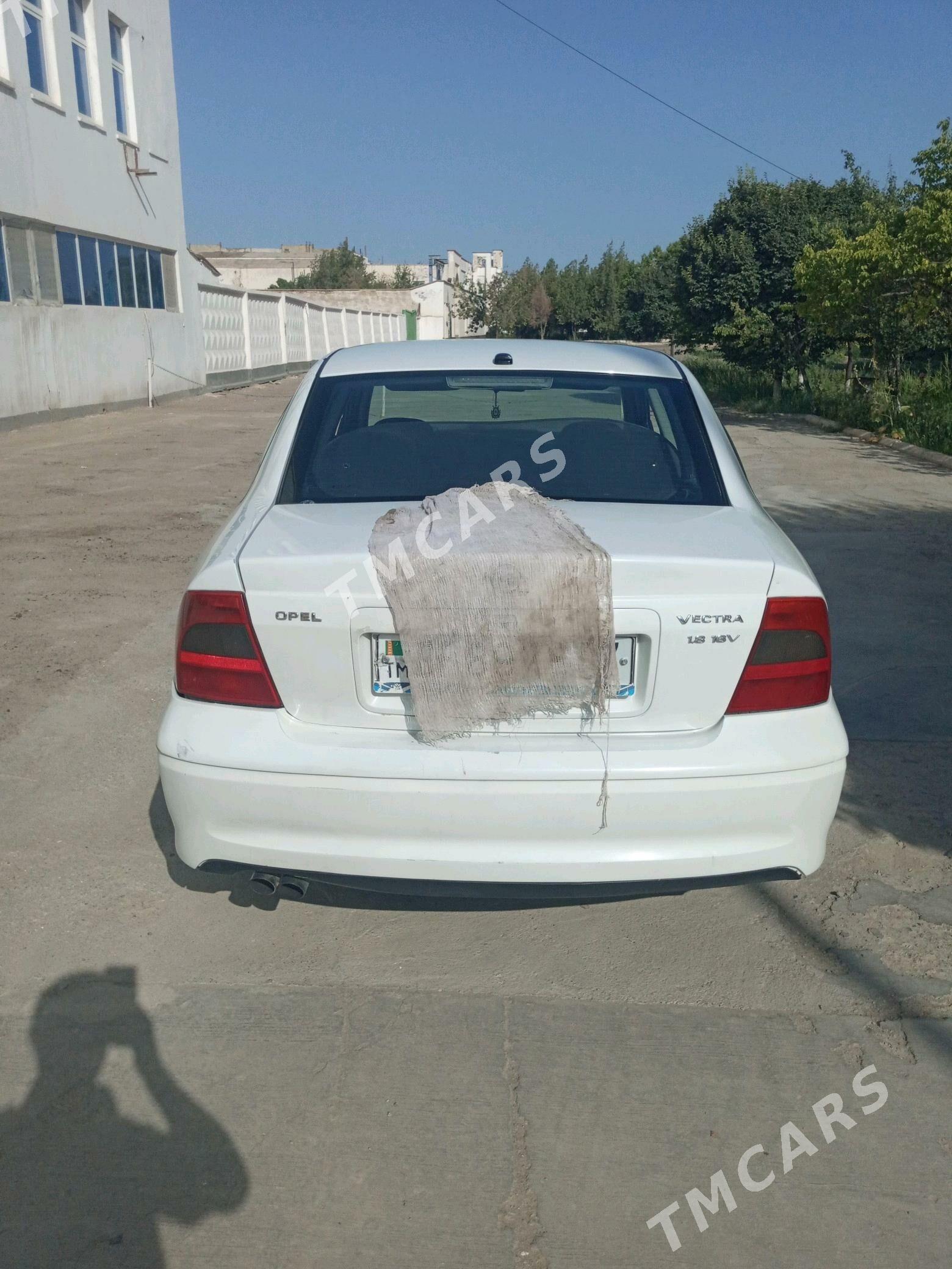 Opel Vectra 2001 - 60 000 TMT - Губадаг - img 2