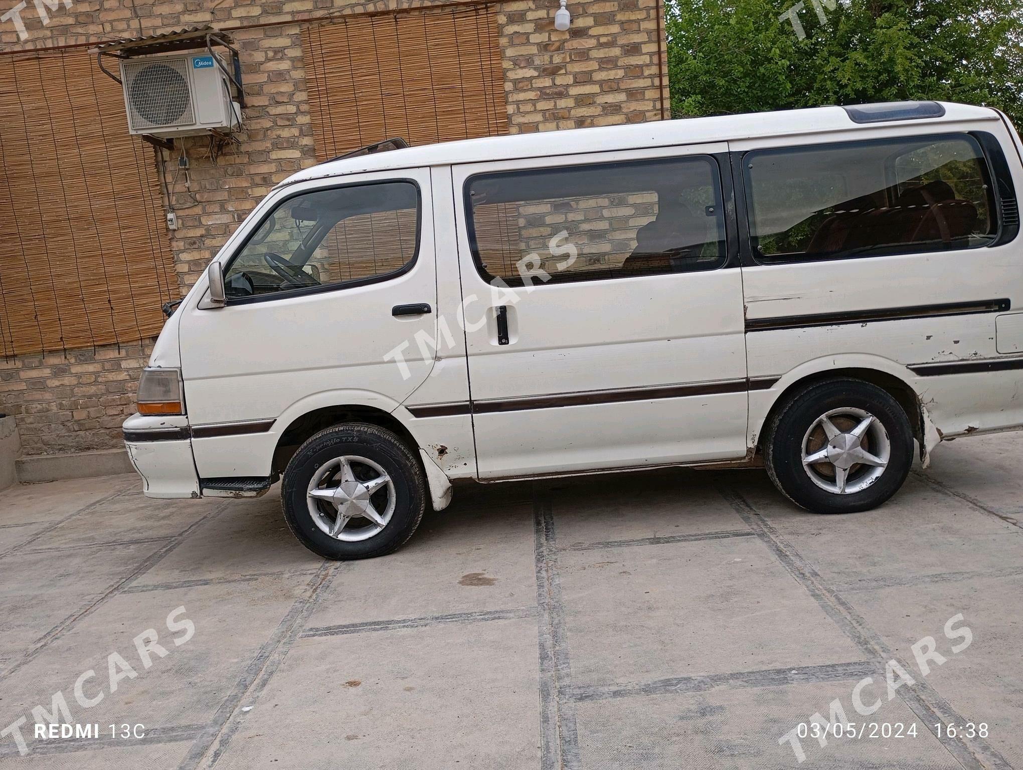 Toyota Hiace 1990 - 55 000 TMT - Векильбазар - img 2