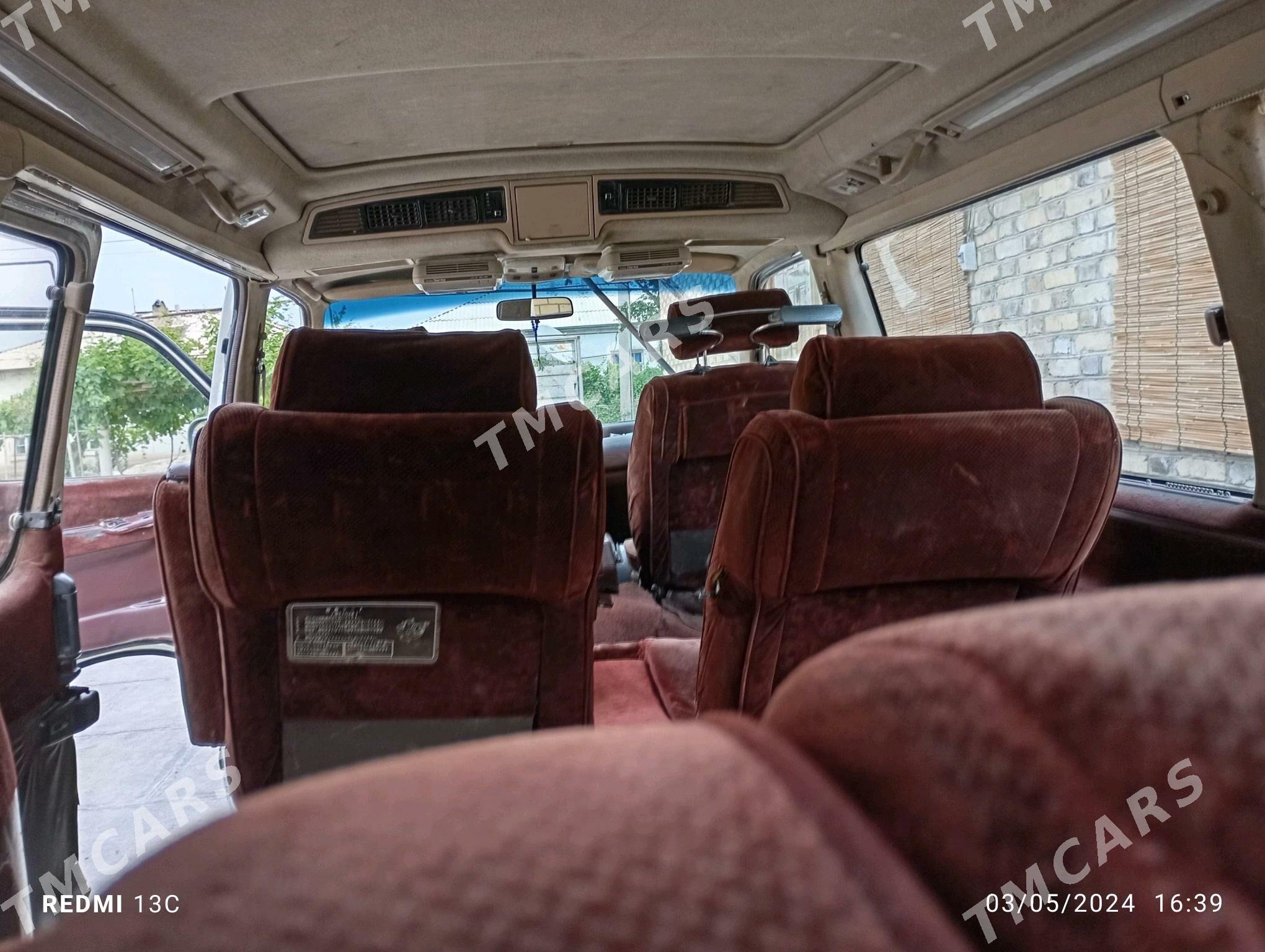 Toyota Hiace 1990 - 55 000 TMT - Векильбазар - img 8