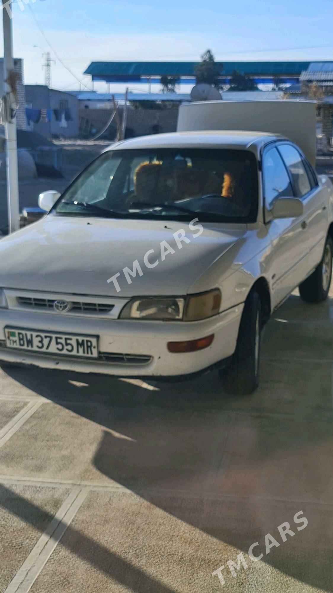 Toyota Corolla 1993 - 40 000 TMT - Мургап - img 4