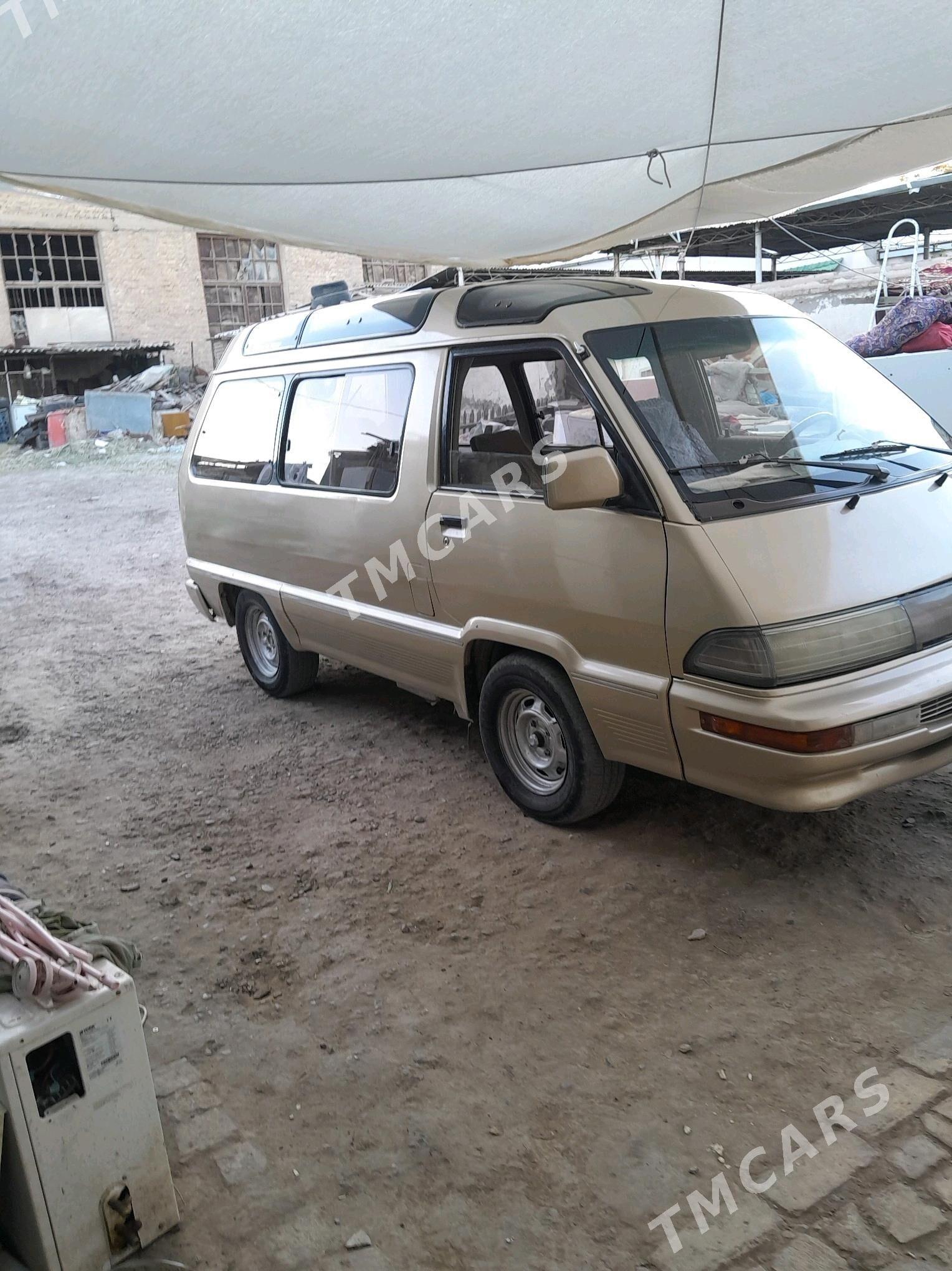 Toyota Town Ace 1989 - 36 000 TMT - Мары - img 3