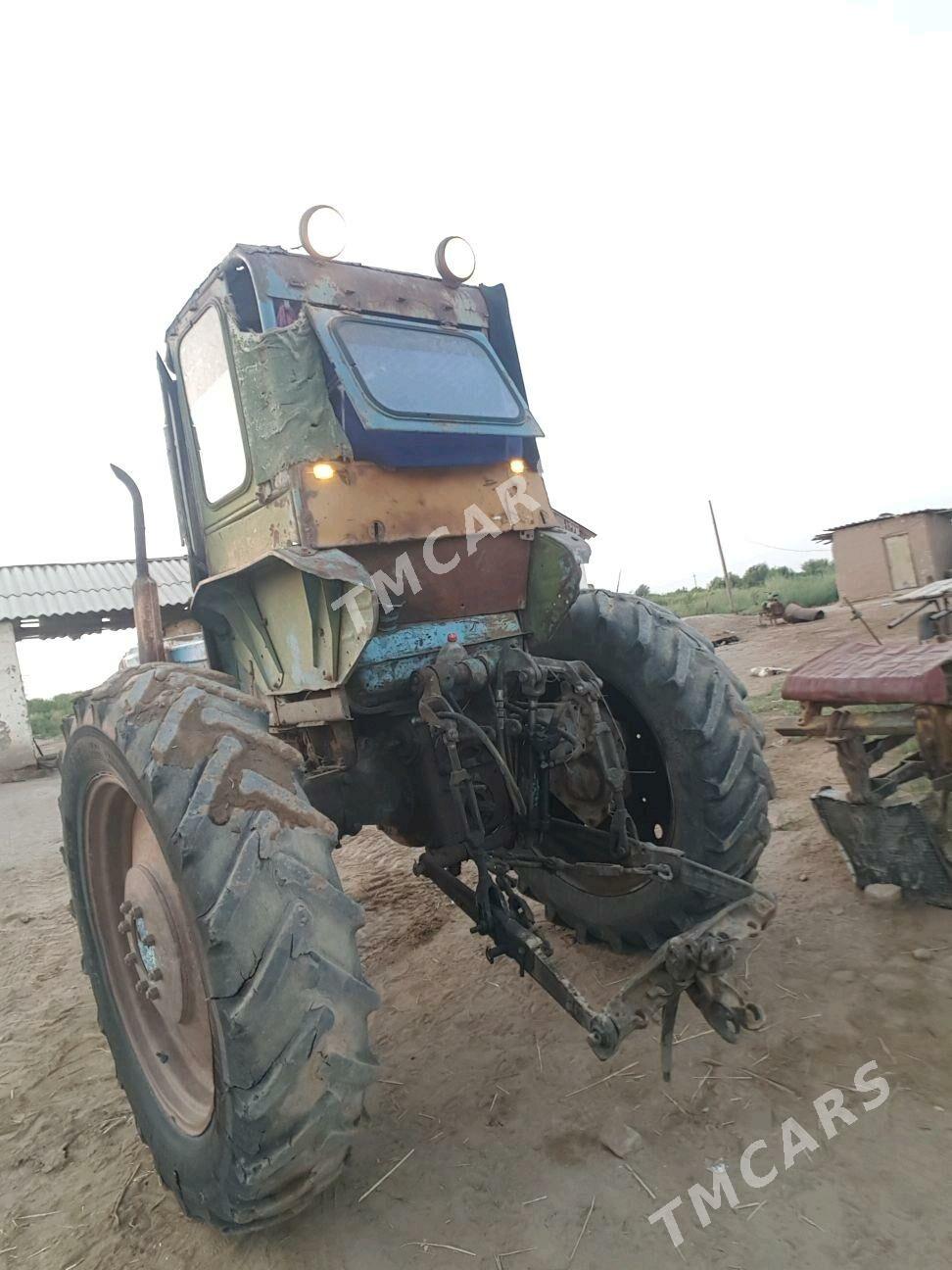 MTZ T-28 1986 - 30 000 TMT - Wekilbazar - img 3