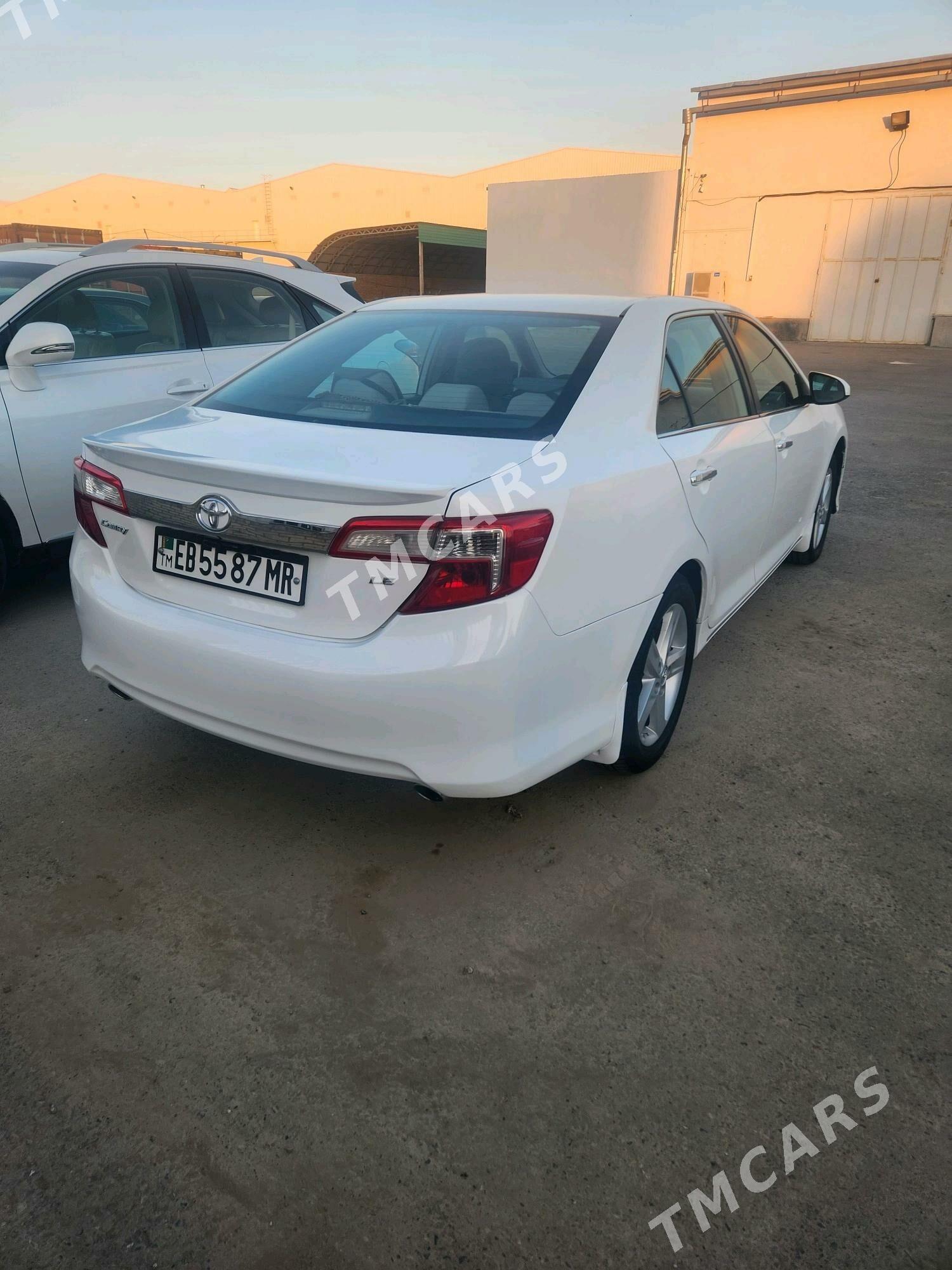 Toyota Camry 2013 - 185 000 TMT - Мары - img 6