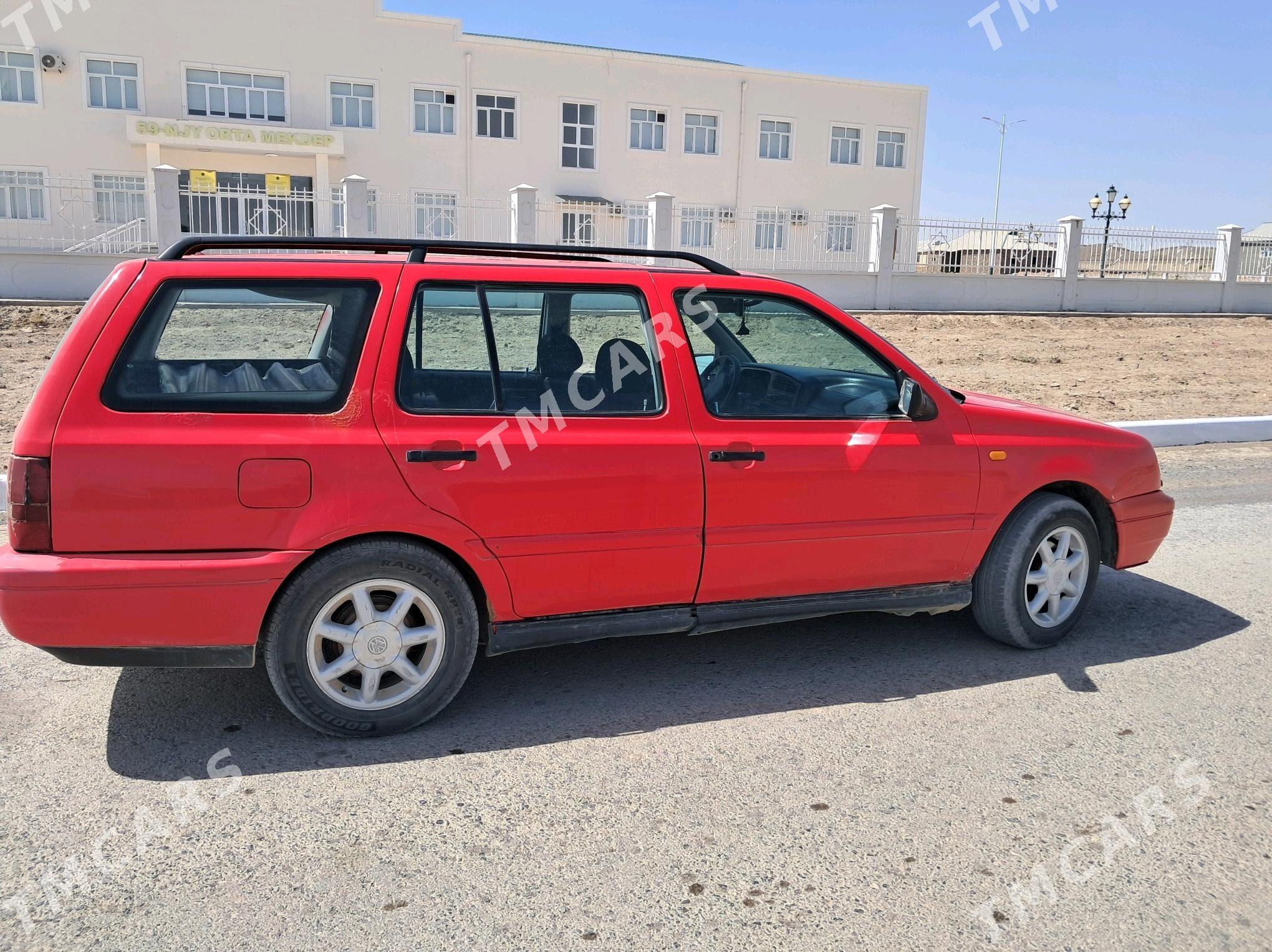 Volkswagen Golf III 1996 - 25 000 TMT - Койтендаг - img 4